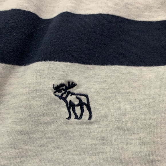 Abercrombie tshirt polo - Picture 5 of 7